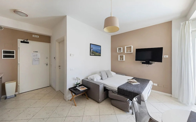 Residenza Miralago - 16 Domitilla - Locazione BK