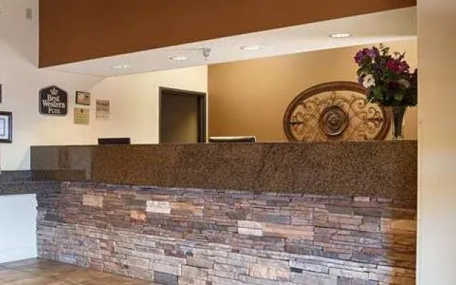 Holiday Inn Exp Albert Lea I-35 And I-90