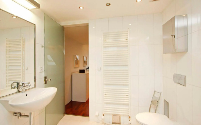 Luxury Penthouse Apartment