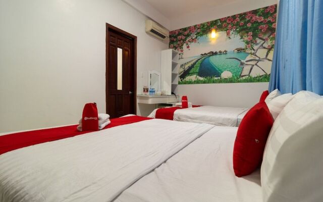 Reddoorz Plus Quang Trung Street