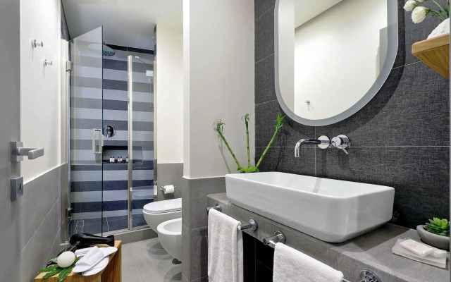 Roma Five Suites