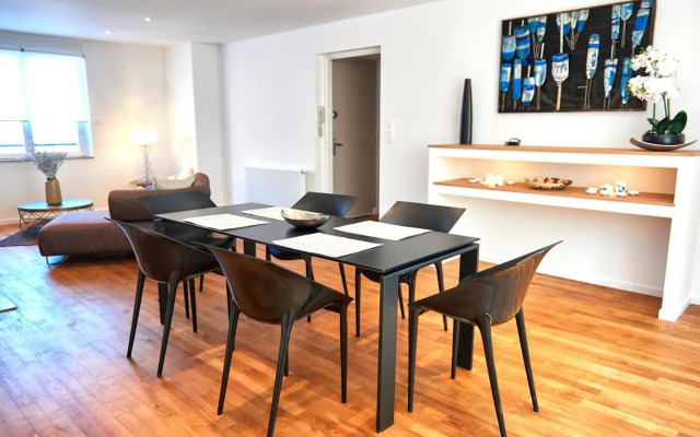 LA GARE centre ville 2 chambres 100m2 parking