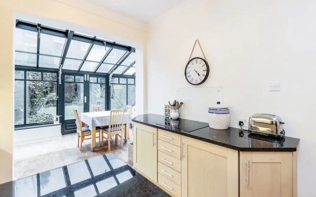 Flat Big Garden Super Price Hammersmith