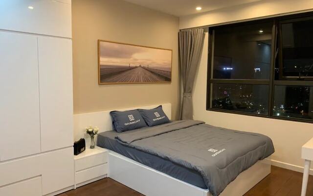 Bayhomes D'Capitale Serviced Apartment