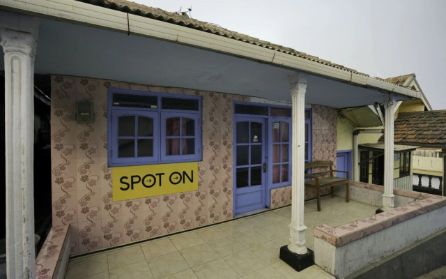 SPOT ON 2126 Bromo Indah Homestay