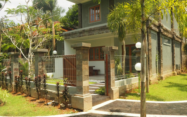The Gecho Inn Country