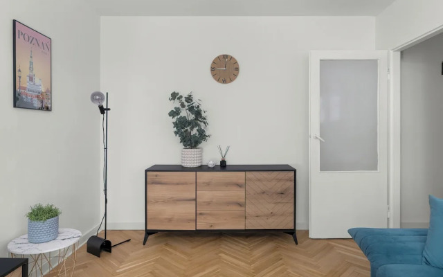 Poznan Apartment By the Park by Renters
