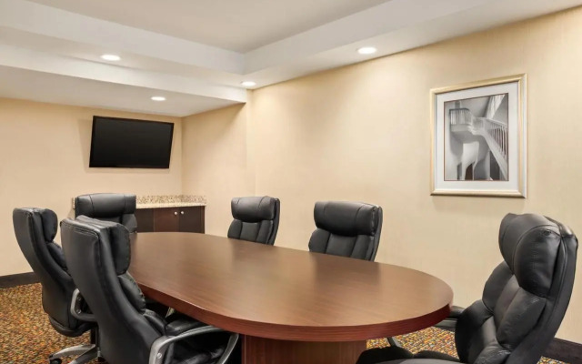 Days Inn Richmond/Chesterfield Towne Center Mall