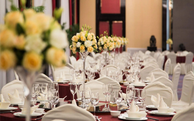 Yiwu Zhonglian Kaixin Hotel