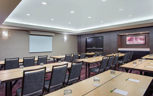 Courtyard by Marriott Knoxville Cedar Bluff