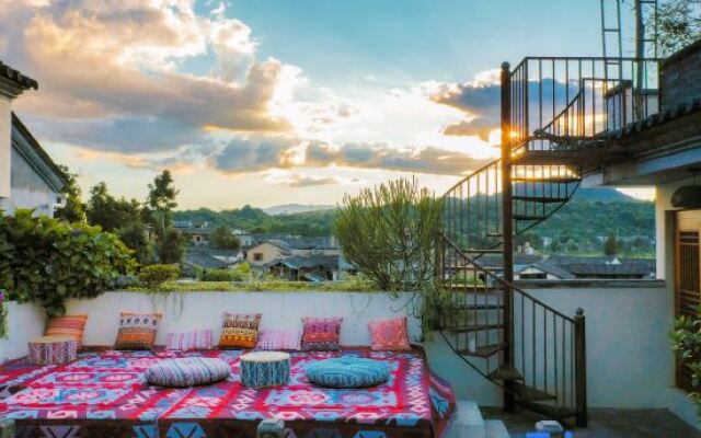 Yugui Hot Spring Holiday Hotel