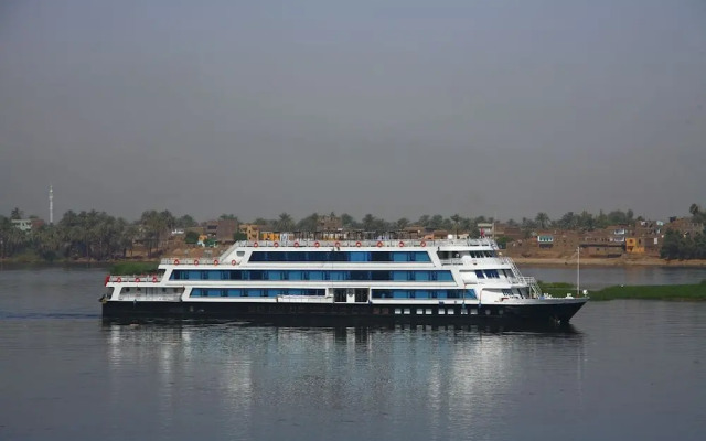 Movenpick MS Darakum