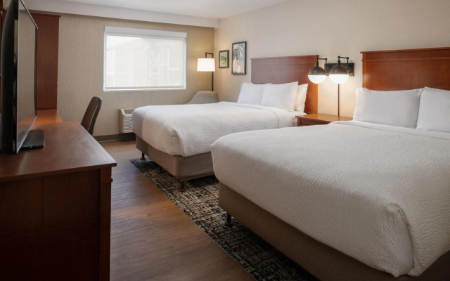 Four Points by Sheraton Bellingham Hotel & Conference Center