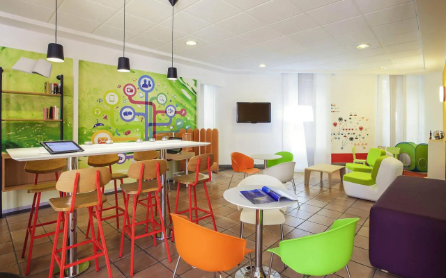 Ibis Styles Napoli Garibaldi