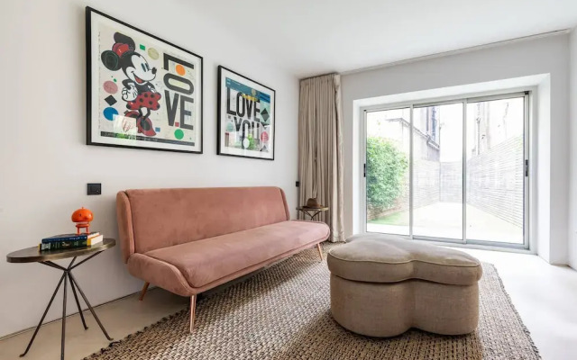 Simon Close by Onefinestay