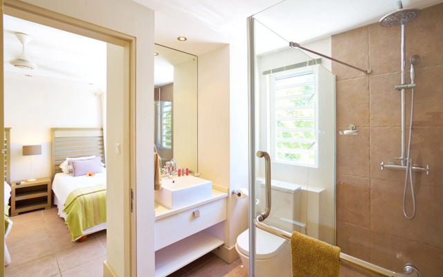 Cape Point Seafront Suites & Penthouse with LOV