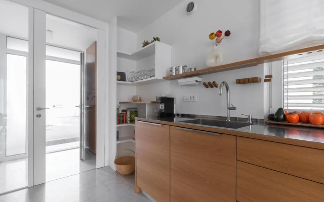 Apartment Beta