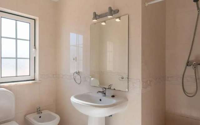 Villa Santa Maria With 3 Bedrooms and 4 Bathrooms