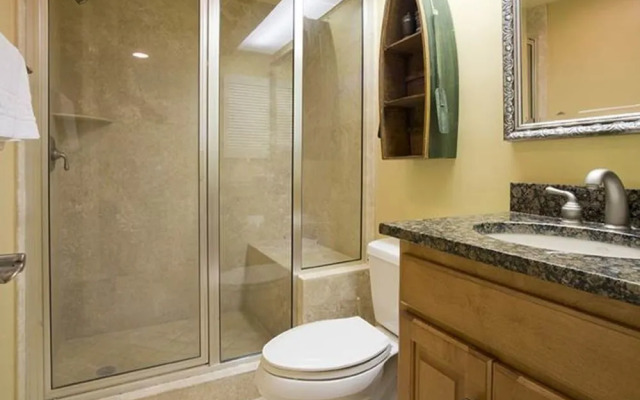 Barrington Court 112 Villa