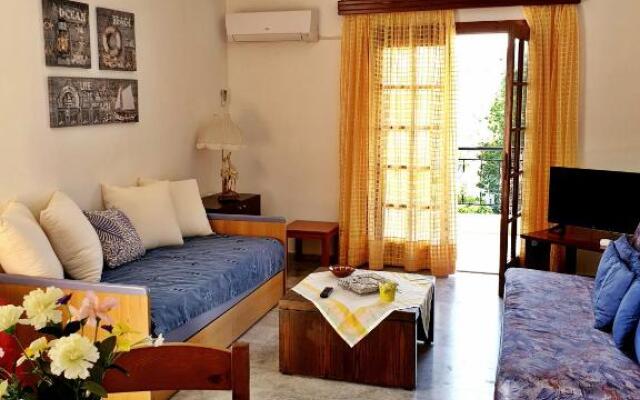 Myrto's Apartment No15