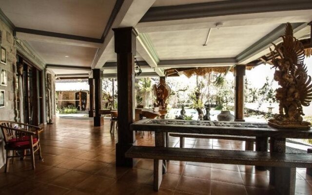 Saudara Home