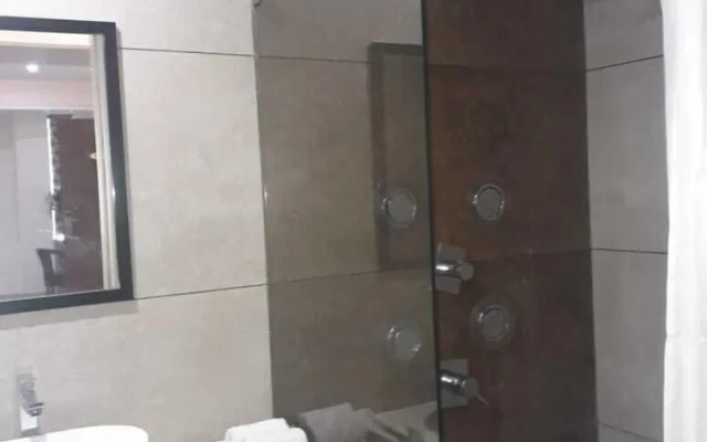 The Grand Vardhman Hotel