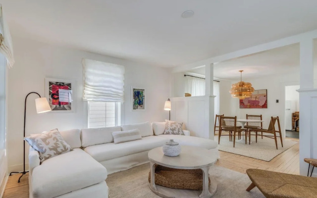 Philadelphia Street 108