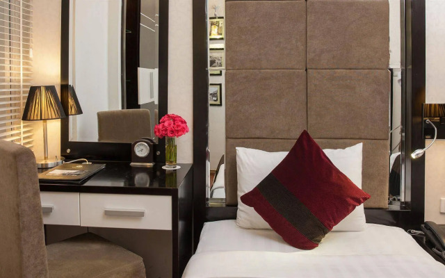 Hanoi Golden Moment Hotel