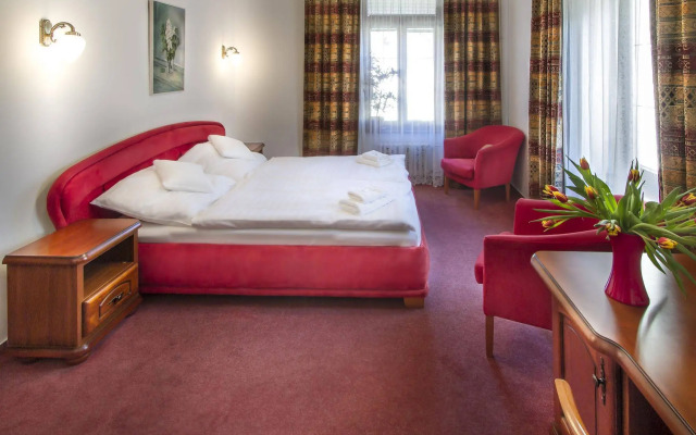 Hotel Grand