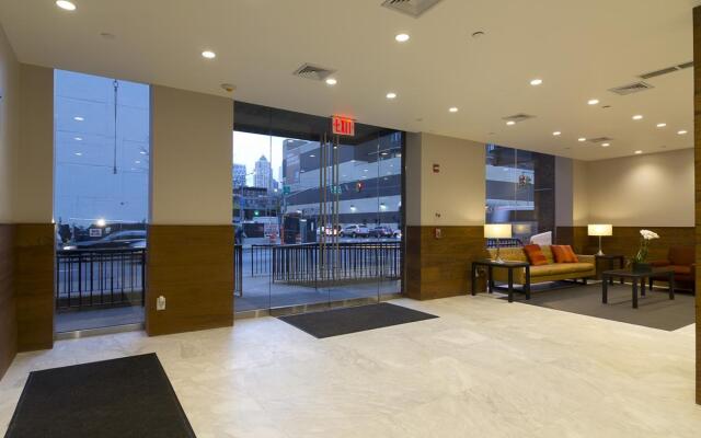 Metro Apartments