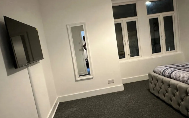 London Dream House - 3 Bedrooms