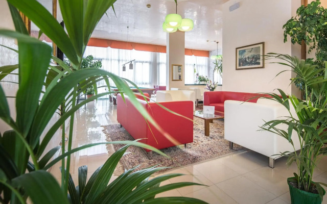 Hotel Royal