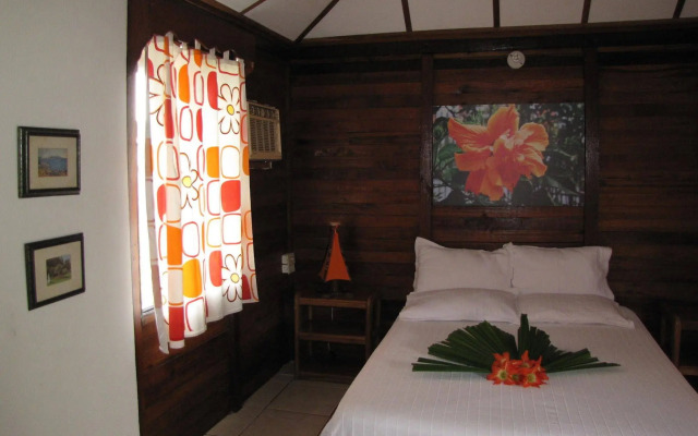 Tacarcuna Lodge