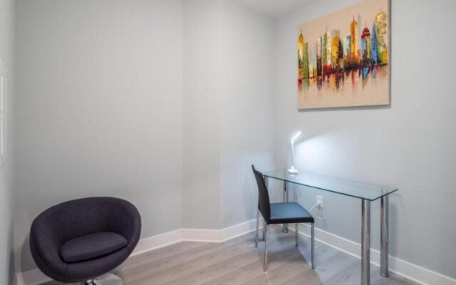 Global Luxury Suites at Woodmont Triangle South