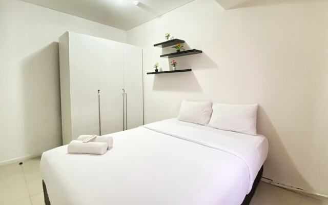 Comfy And Modern 2Br Apartment At Parahyangan Residence