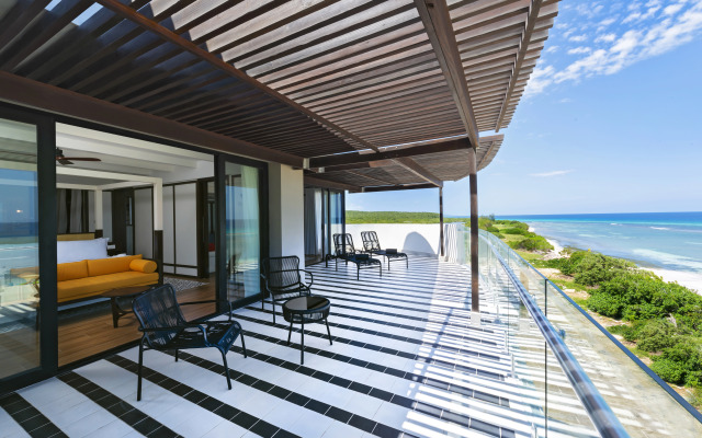 Ocean Coral Spring - All Inclusive