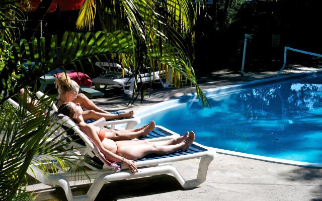 Nomads Noosa Backpackers Hostel