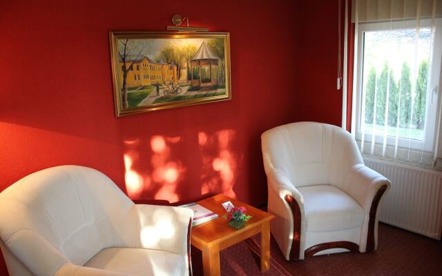 Timpa Apartmanház & Dr. Strecker Villa