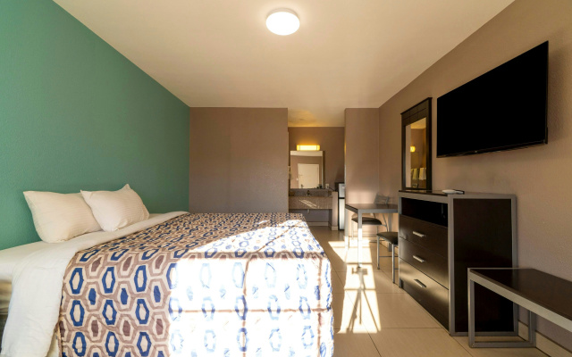 Woodfield Inn & Suites Hotel O, Yoakum TX 111