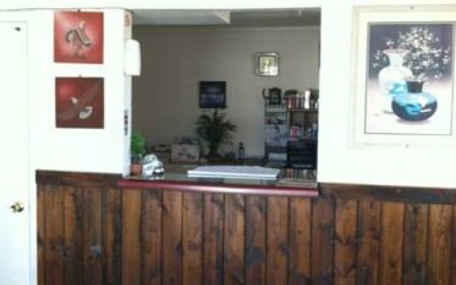 National 9 Inn Farmington