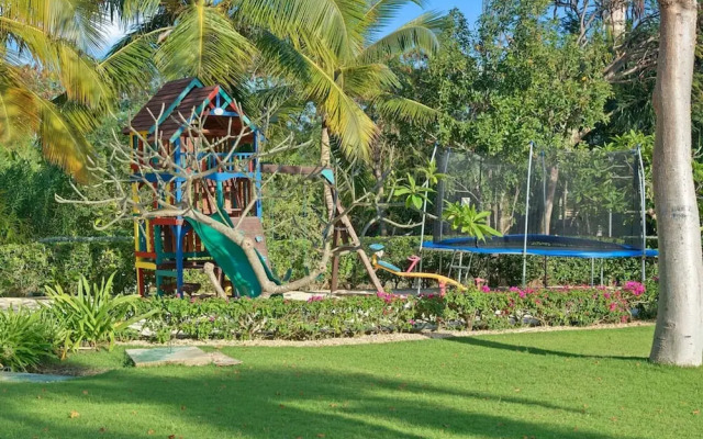 Luxurious 8-bedroom Dreamy Villa