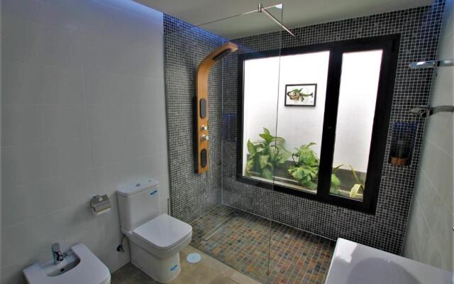 Holiday House and Spa Lanzarote