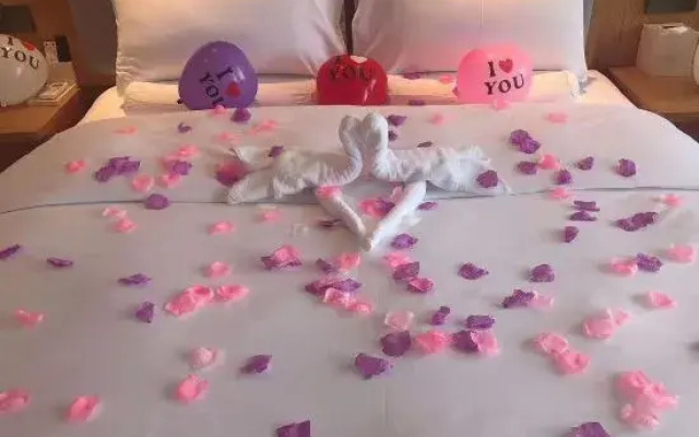 Xili Hotel