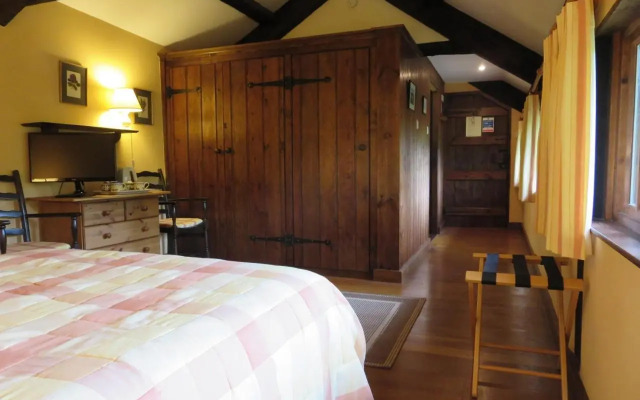 Combe Lancey Farmhouse