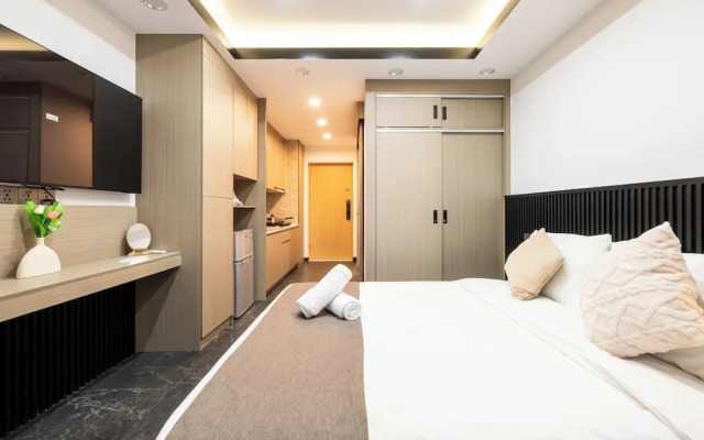 The Pinnacle Residence Service by Soben