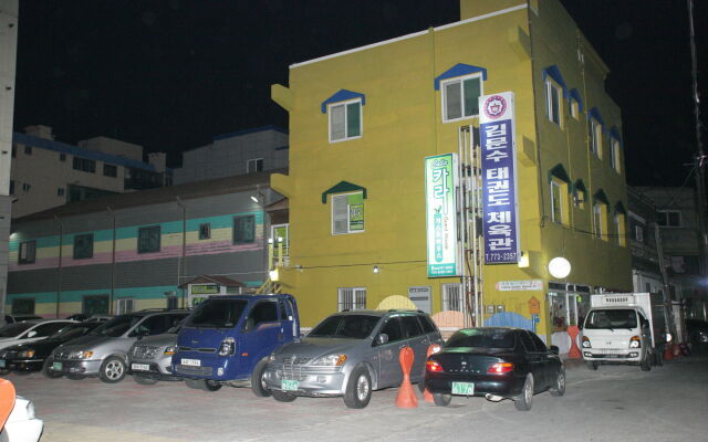 Calla Guest House - Hostel