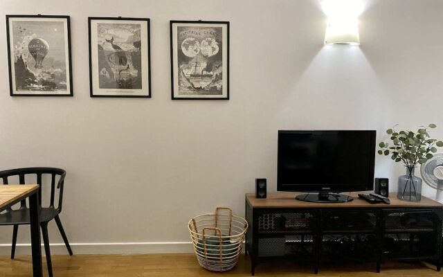 Family/modern 4 People With Netflix -15 min Walk From Center