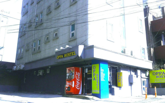 OPPA Hostel Sinchon-Hongdae