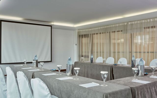 Grecian Park Hotel