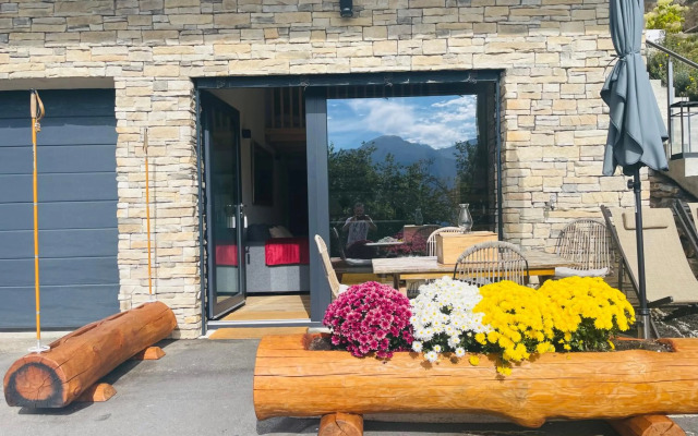 Chic new apartment x up to 4 people, pets allowed